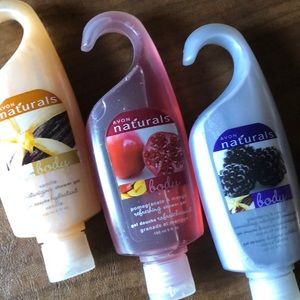 Avon shower gel set